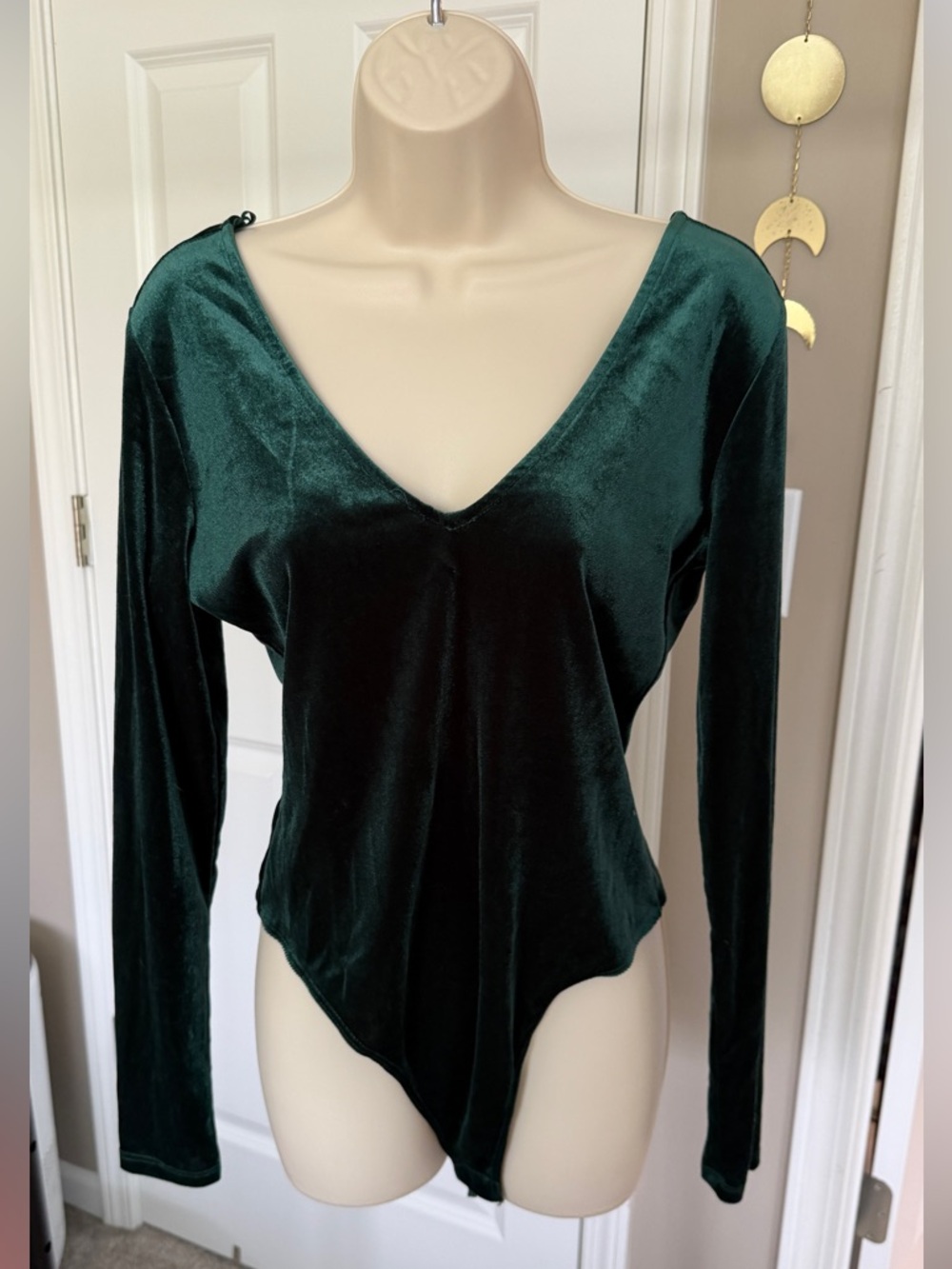 Emerald Velvet V-Neck Long Sleeve Bodysuit